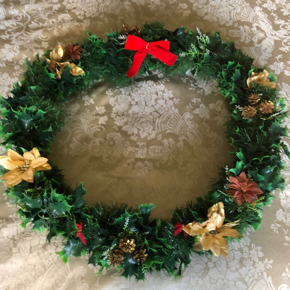 Vintage 60’s Christmas Wreath 22” - OS017